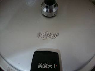 滋阴润燥---【红枣枸杞银耳羹】的做法步骤：5