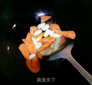 铁板脆肠杏鲍菇的做法步骤：6