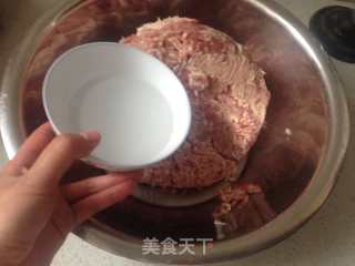 奥尔良火腿肠的做法步骤：2
