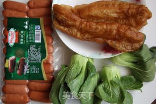 QQ肠炒青菜油条的做法步骤：1