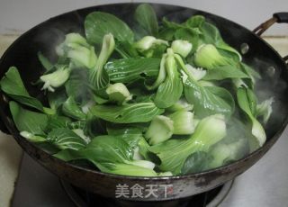 QQ肠炒青菜油条的做法步骤：6