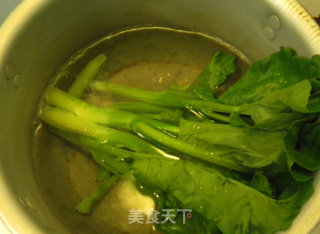 煲仔饭的做法步骤：3