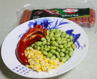 台式香肠炒青豆的做法步骤：1