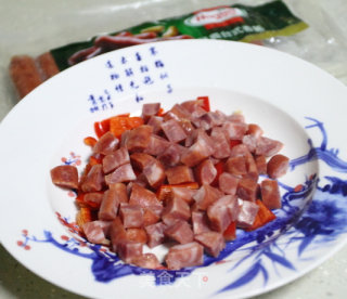 台式香肠炒青豆的做法步骤：4