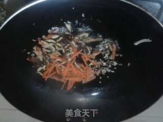 什锦黄金炒饭的做法步骤：3