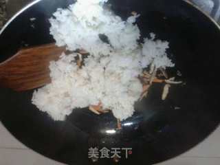 什锦黄金炒饭的做法步骤：4