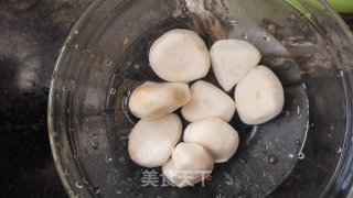 胡萝卜马蹄排骨汤的做法步骤：3