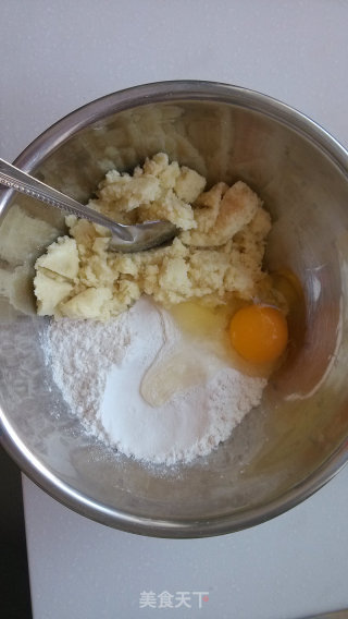 土豆饼的做法步骤：4