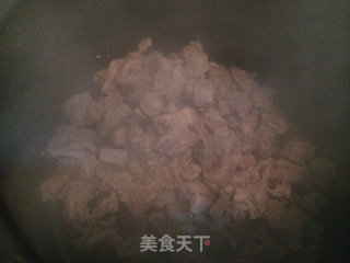 西红柿牛腩汤，西红柿牛腩面的做法步骤：5