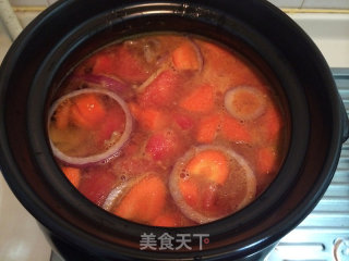 西红柿牛腩汤，西红柿牛腩面的做法步骤：10