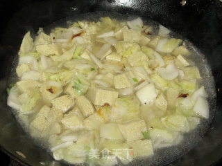 冻豆腐白菜汤的做法步骤：6