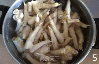 泡椒凤爪的做法步骤：5
