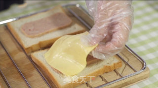 好吃到没朋友的全麦吐司汉堡的做法步骤：3