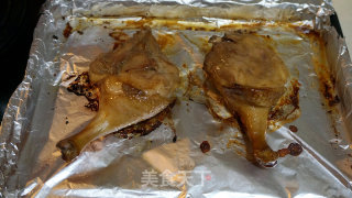 烤蜜汁鸭腿的做法步骤：7