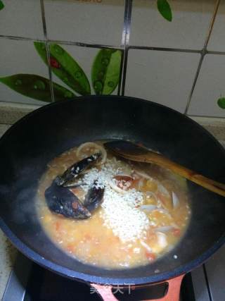 西班牙海鲜烩饭的做法步骤：5