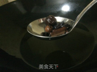 自制的下饭辣椒油的做法步骤：4