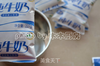 核桃酸奶的做法步骤：1