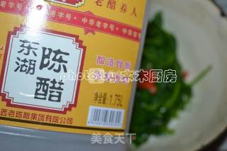 豌豆苗拌核桃仁的做法步骤：8