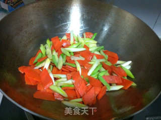 香干青蒜炒胡萝卜的做法步骤：5