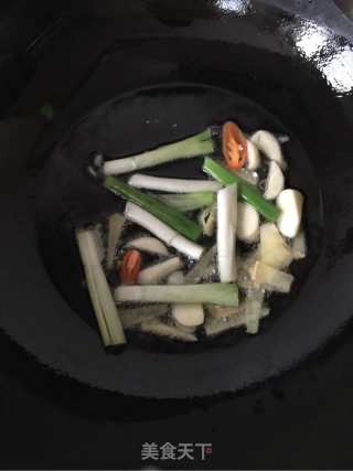 芋头炒牛肉的做法步骤：4