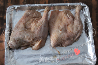 蜜汁烤鸭腿——鸭腿最美味的吃法的做法步骤：6