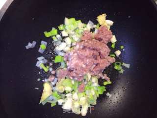 肉末黄豆炒雪里蕻的做法步骤：4