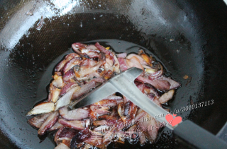 最美不过阳春面——朴素却又美味的一碗面的做法步骤：4