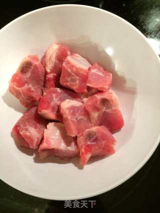 香辣豆豉蒸排骨的做法步骤：1