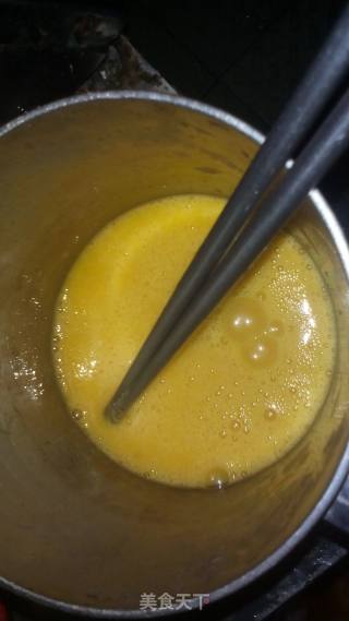韭菜煎鸡蛋饼的做法步骤：5