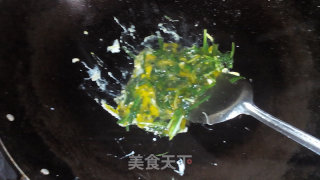 韭菜煎鸡蛋饼的做法步骤：6