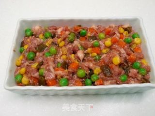 ^(00)^ 酱菜五彩蒸肉饼 ☆蒸肉饼4的做法步骤：5