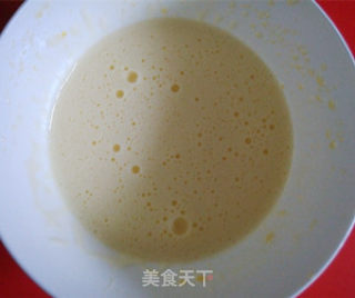 hello kitty奶油蛋糕卷的做法步骤：2