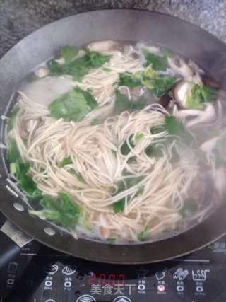 香菇肉丝面的做法步骤：6