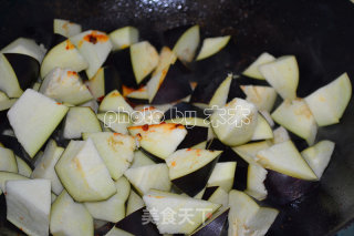 酱爆茄子的做法步骤：6