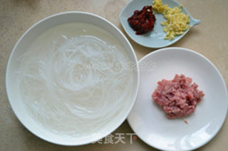 蚂蚁上树的做法步骤：1
