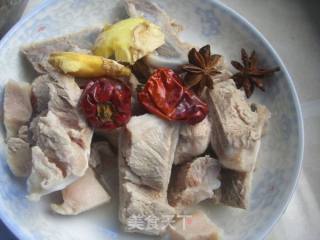 芋儿莲藕炖排骨的做法步骤：5