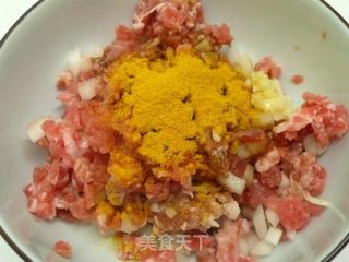^(00)^ 咖哩南瓜蒸肉饼  ☆蒸肉饼6的做法步骤：4