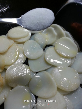 小朋友的最爱的小零食-一般人我不告诉他=蜜炒年糕的做法步骤：3