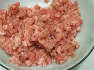 生咸蛋韭菜蒸肉饼 ☆蒸肉饼9的做法步骤：3