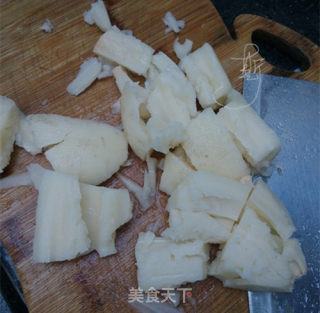 花生莲藕猪尾汤的做法步骤：6