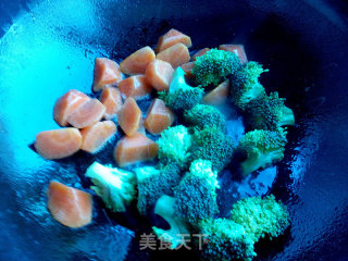 照烧鸡腿饭的做法步骤：7