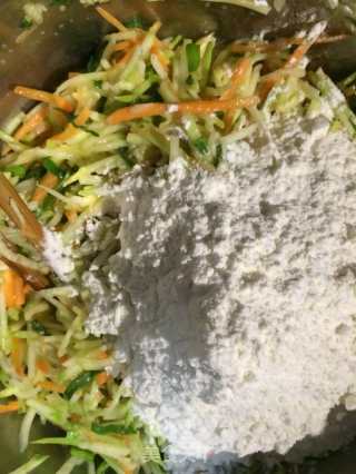 鸡蛋饼（糊塌子）的做法步骤：2