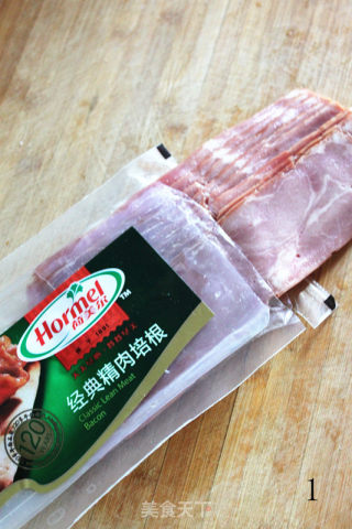 蒸蒸日上之——蒜蓉粉丝培根虾的做法步骤：1