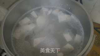 瘦肉香芋粥的做法步骤：3