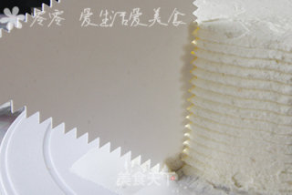 情人节玫瑰花奶油蛋糕的做法步骤：7