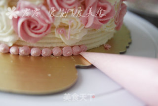 情人节玫瑰花奶油蛋糕的做法步骤：13