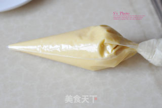 墨西哥肉松小餐包的做法步骤：9