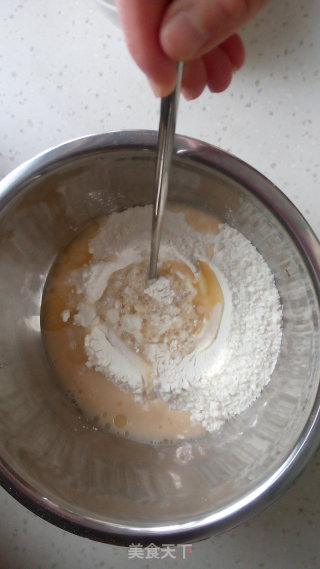 超级拉丝的水果披萨——草莓披萨的做法步骤：5