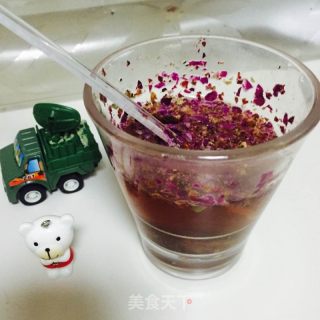 宝贝的自制玫瑰花茶的做法步骤：3