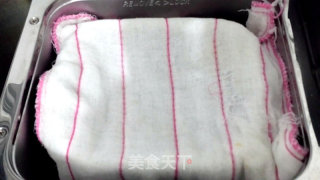 亚麻籽粉淡奶油小餐包（中种法）的做法步骤：4